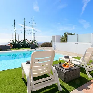 https://casa-amanecer-iii.puertodelcarmen-hotels.org